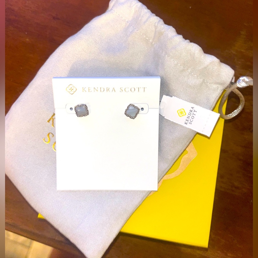Kendra Scott Earrings